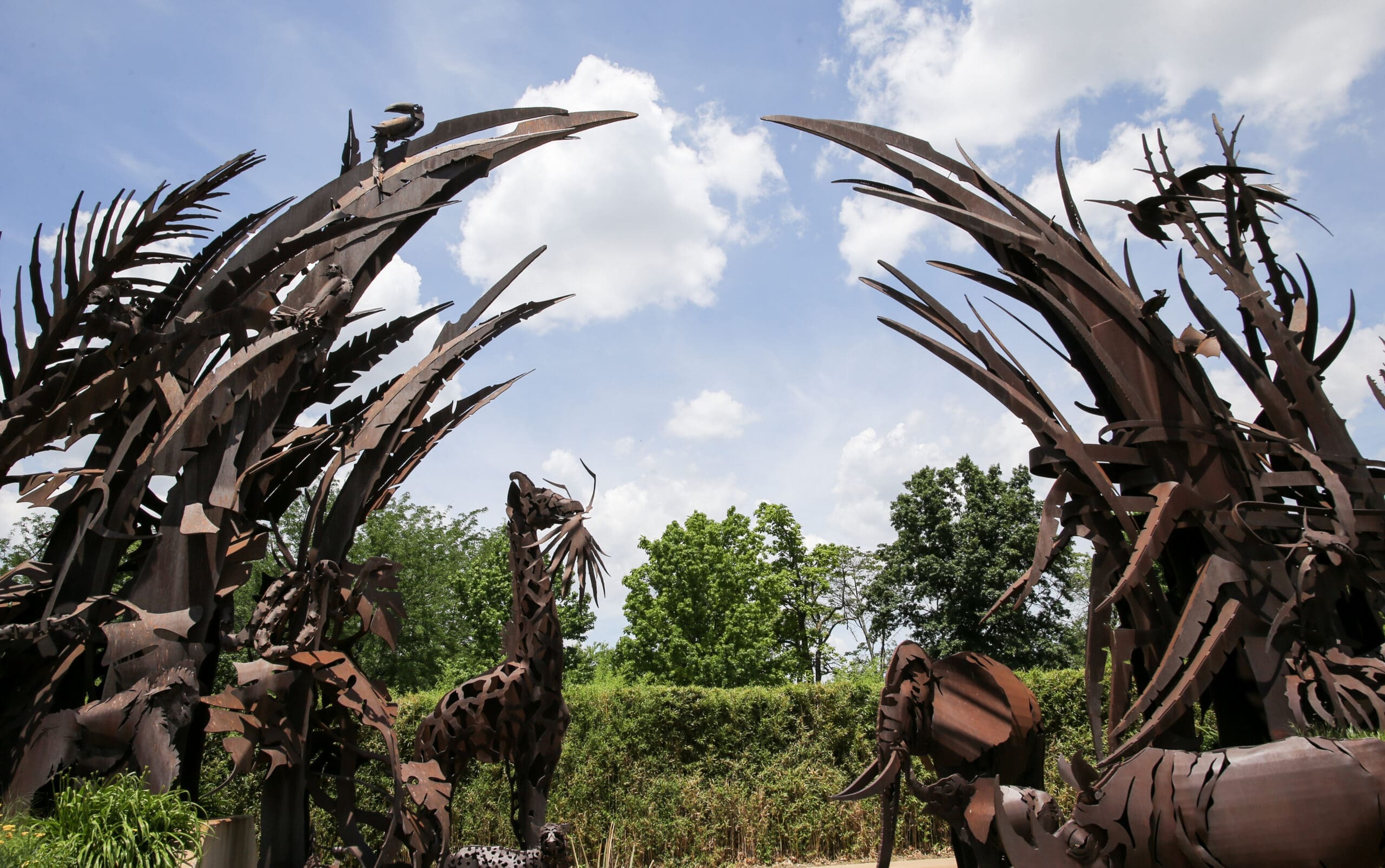 Animal Always Sculpture - St. Louis Zoo- KCI ConstructionKCI Construction